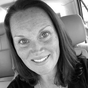 Meet your Posher, Angie Queen